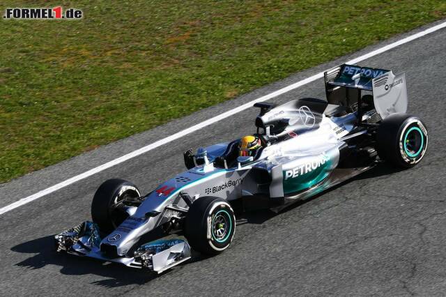 Foto zur News: Platz drei ging an den Silberpfeil mit Lewis Hamilton, der heute der Fahrer mit den meisten Runden war