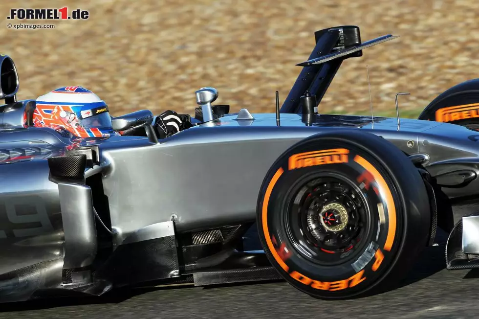 Foto zur News: Jenson Button (McLaren)