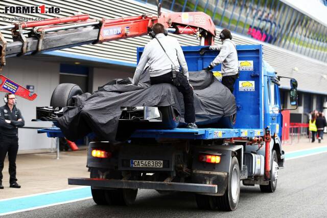 Foto zur News: Auch Kevin Magnussen wusste nach der Tagesbestzeit gestern wieder zu überzeugen. Mit Platz vier und 110 Runden schaffte der Rookie ein ordentliches Programm, auch wenn er wenige Minuten vor Ende eine rote Flagge auslöste