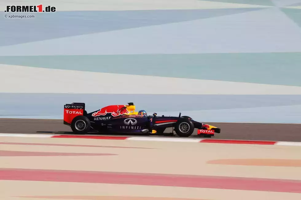 Foto zur News: Sebastian Vettel (Red Bull)