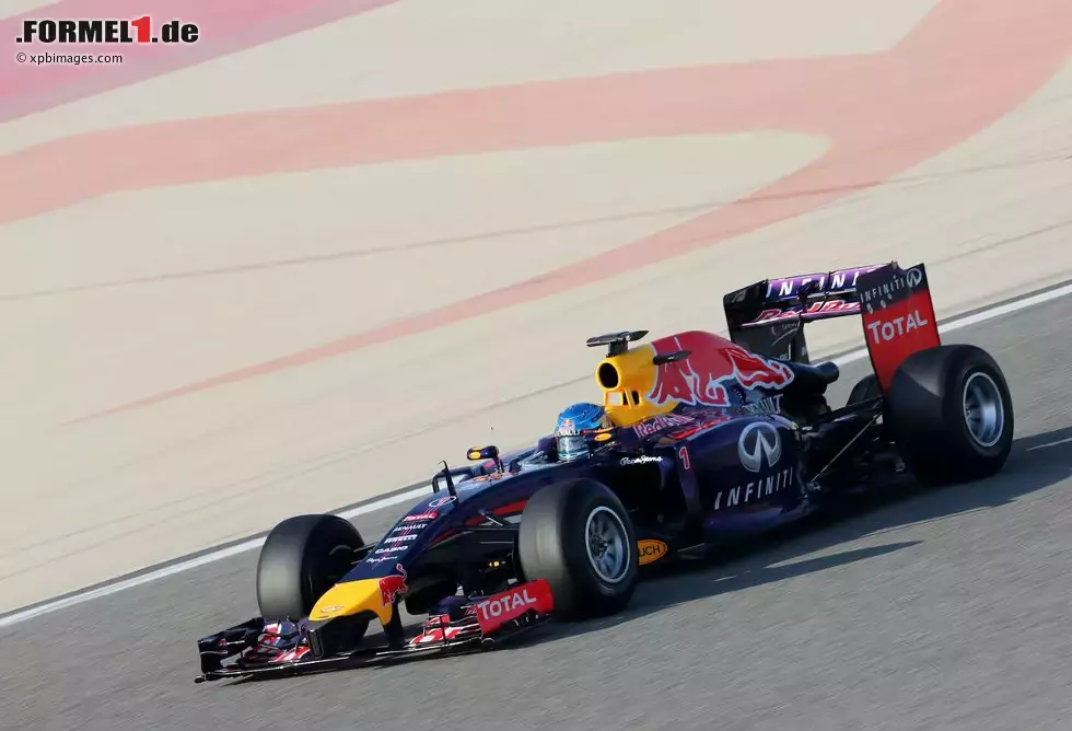 Foto zur News: Sebastian Vettel (Red Bull)