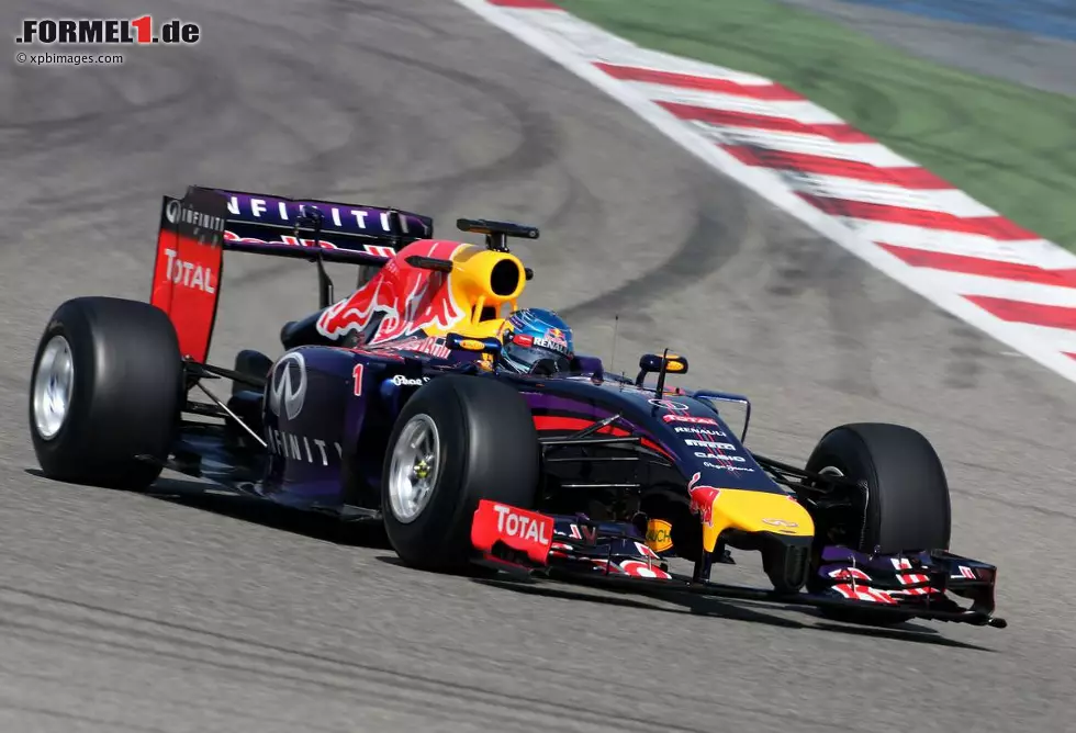 Foto zur News: Sebastian Vettel (Red Bull)