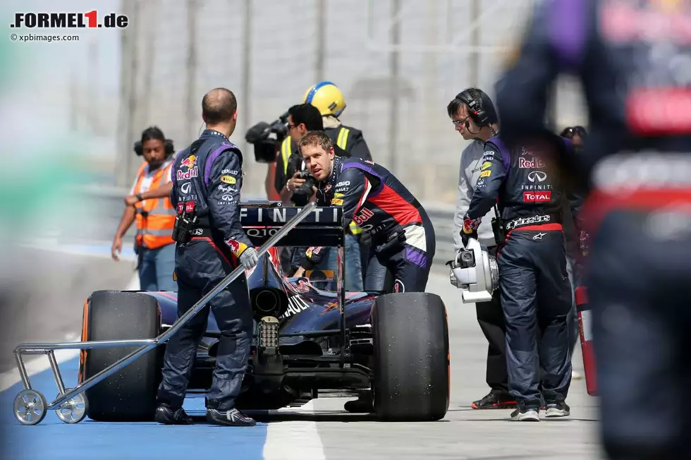 Foto zur News: Sebastian Vettel (Red Bull)