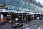 Foto zur News: Box von Force India