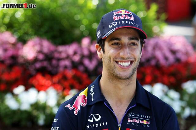 Foto zur News: Egal, wie es läuft, einer strahlt immer über beide Backen: Vettels neuer Teamkollege Daniel Ricciardo. Und das nicht nur, weil er in Australien sein Heimrennen absolviert.