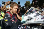 Foto zur News: Sebastian Vettel (Red Bull) am Samstagmorgen vor dem Training