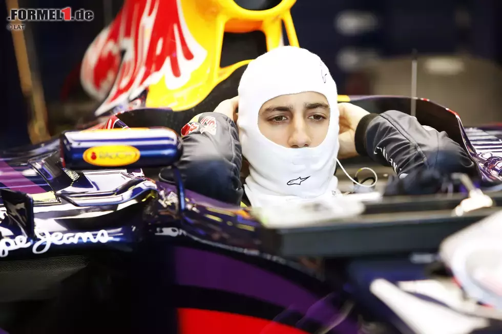 Foto zur News: Daniel Ricciardo (Red Bull) macht sich bereit