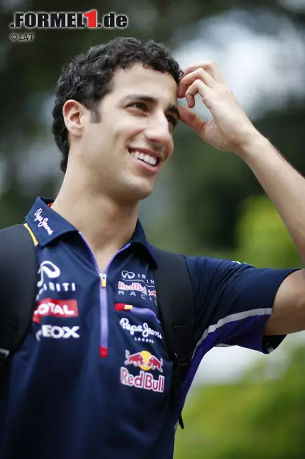 Foto zur News: Lächelt schon wieder: Daniel Ricciardo (Red Bull)