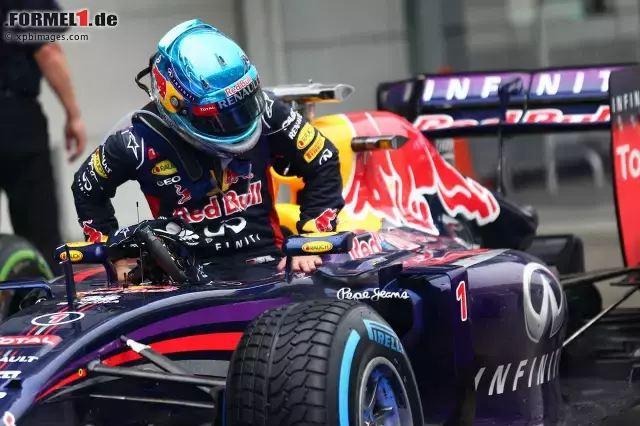 Foto zur News: Auf der Rennstrecke von Sepang hatte der amtierende Weltmeister am Ende nur 0,055 Sekunden Rückstand auf die Pole-Position! Es läuft besser bei Red Bull, zumindest im Regen.