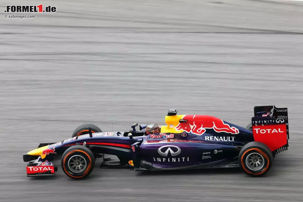 Foto zur News: Sebastian Vettel (Red Bull)