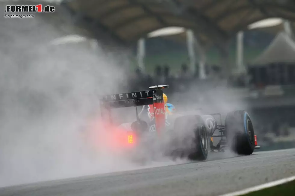 Foto zur News: Sebastian Vettel (Red Bull)