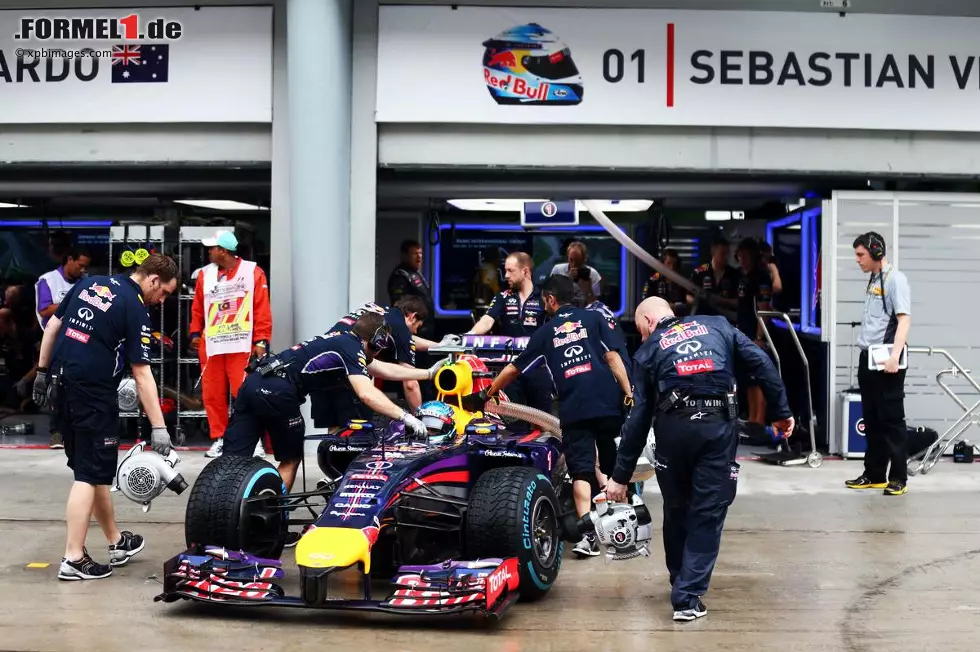 Foto zur News: Sebastian Vettel (Red Bull)