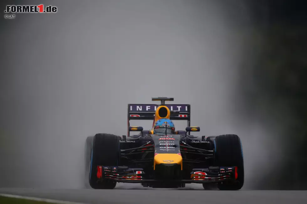 Foto zur News: Sebastian Vettel (Red Bull)