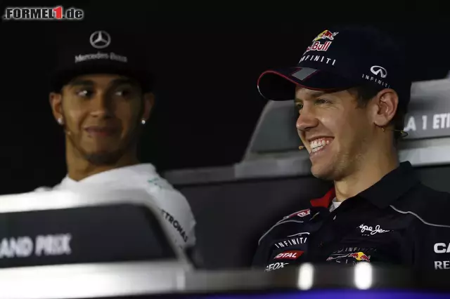 Foto zur News: Noch hat Sebastian Vettel gut Lachen, aber alles sieht danach aus, als könne der Deutsche im Rennen hinter Mercedes erneut nur die zweite Geige spielen.