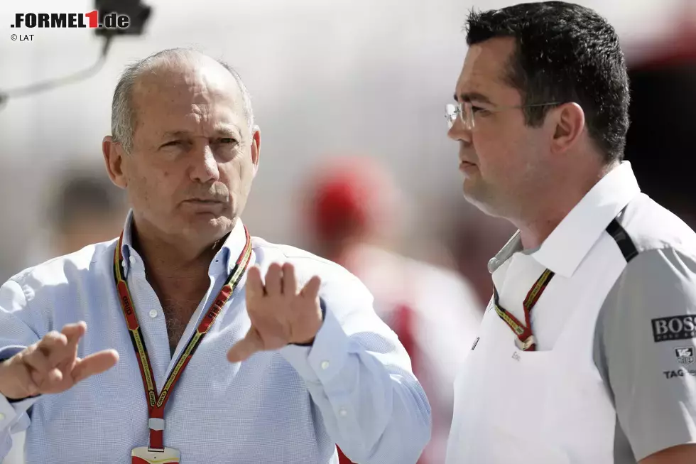 Foto zur News: Ron Dennis und Eric Boullier