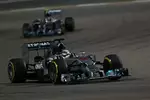 Foto zur News: Lewis Hamilton (Mercedes) und Nico Rosberg (Mercedes)