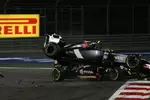 Foto zur News: Esteban Gutierrez (Sauber) und Pastor Maldonado (Lotus)