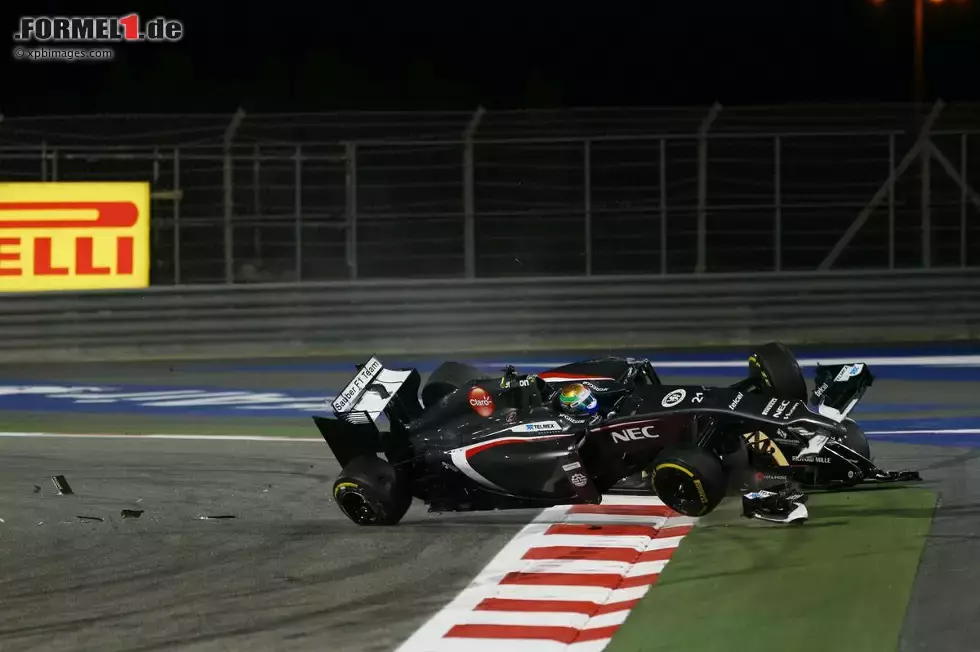 Foto zur News: Esteban Gutierrez (Sauber) und Pastor Maldonado (Lotus)