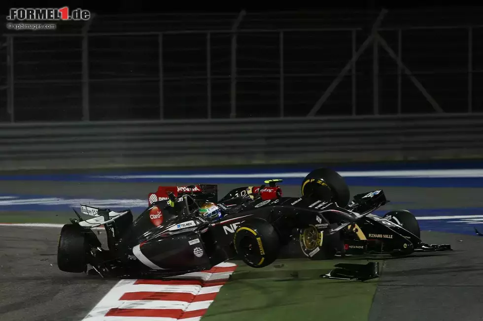 Foto zur News: Esteban Gutierrez (Sauber) und Pastor Maldonado (Lotus)