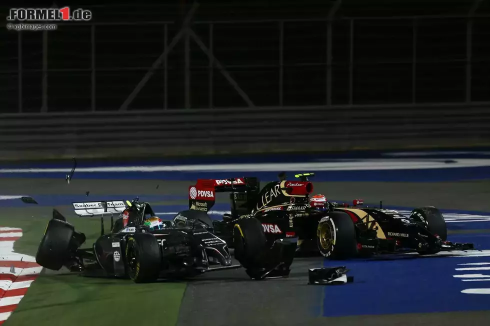 Foto zur News: Esteban Gutierrez (Sauber) und Pastor Maldonado (Lotus)