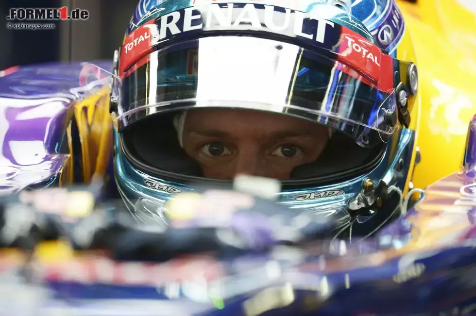 Foto zur News: Sebastian Vettel (Red Bull)