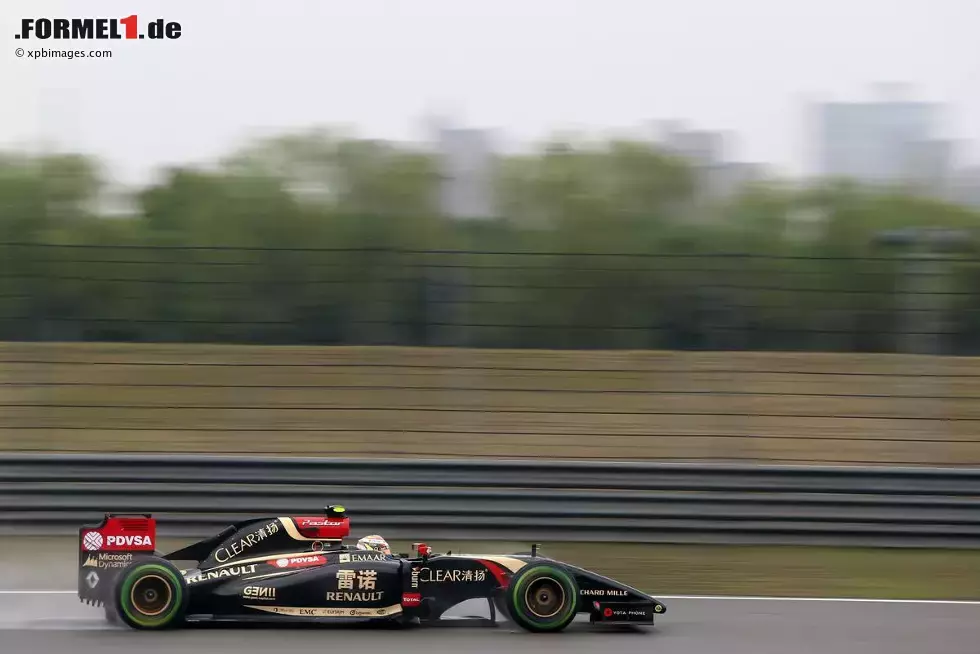 Foto zur News: Pastor Maldonado (Lotus)