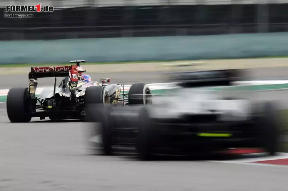 Foto zur News: Romain Grosjean (Lotus)