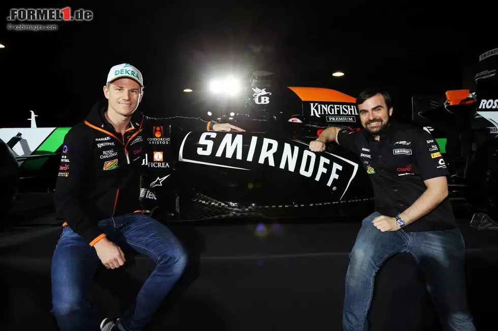 Foto zur News: Nico Hülkenberg (Force India) bei einem Termin für einen Sponsor