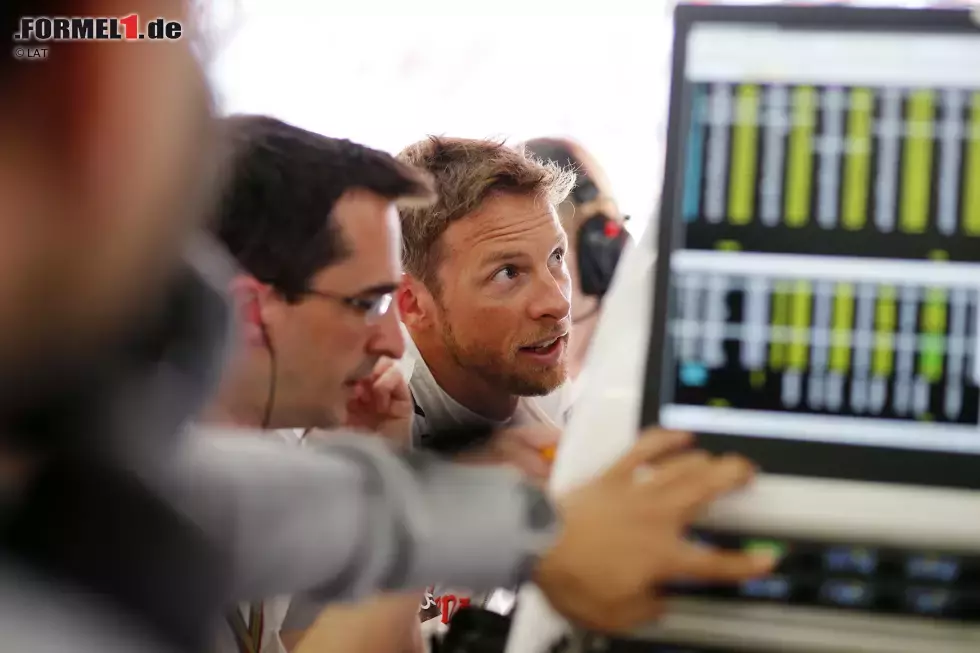 Foto zur News: Jenson Button (McLaren)