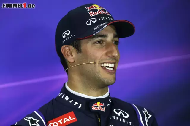 Foto zur News: Daniel Ricciardo hat hingegen weiterhin gut lachen, startet er doch als Dritter einmal mehr vor seinem deutschen Teamkollegen.