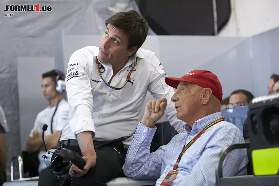 Foto zur News: Toto Wolff mit Niki Lauda