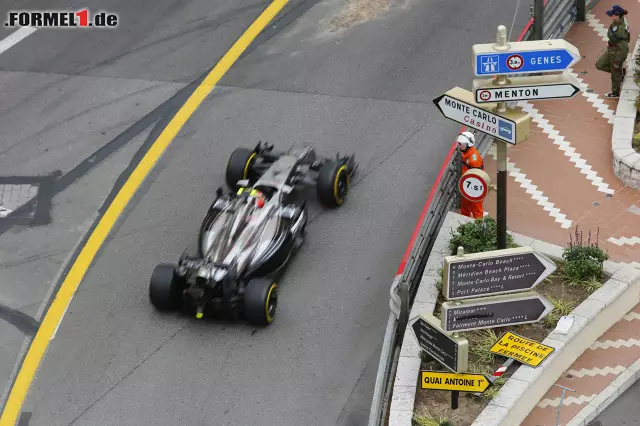 Foto zur News: ...Kevin Magnussen im McLaren. Der Formel-1-Neuling erzielte mit 1,566 Sekunden Rückstand Rang acht.