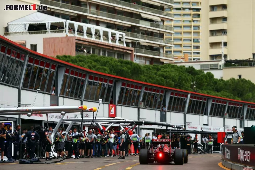 Foto zur News: Jean-Eric Vergne im Toro Rosso folgte mit 0,869 Sekunden Abstand auf der vierten Position.