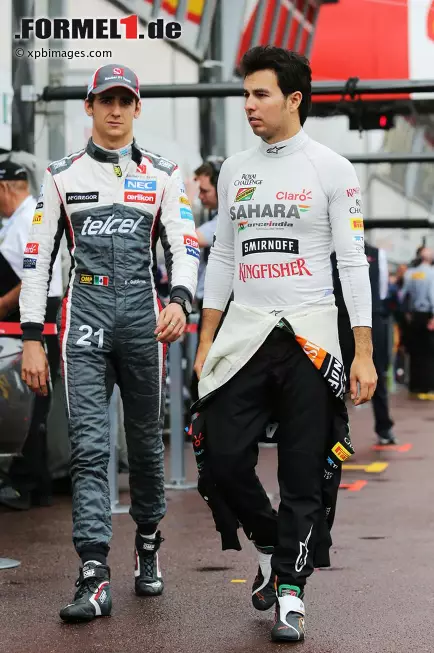 Foto zur News: Esteban Gutierrez (Sauber) und Sergio Perez (Force India)