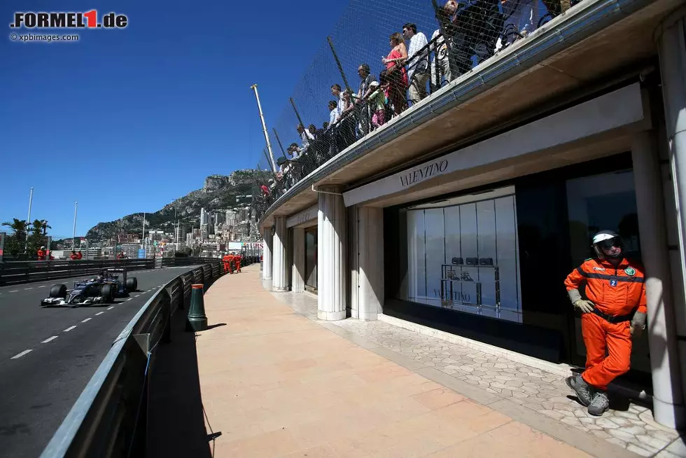 Foto zur News: Adrian Sutil (Sauber)