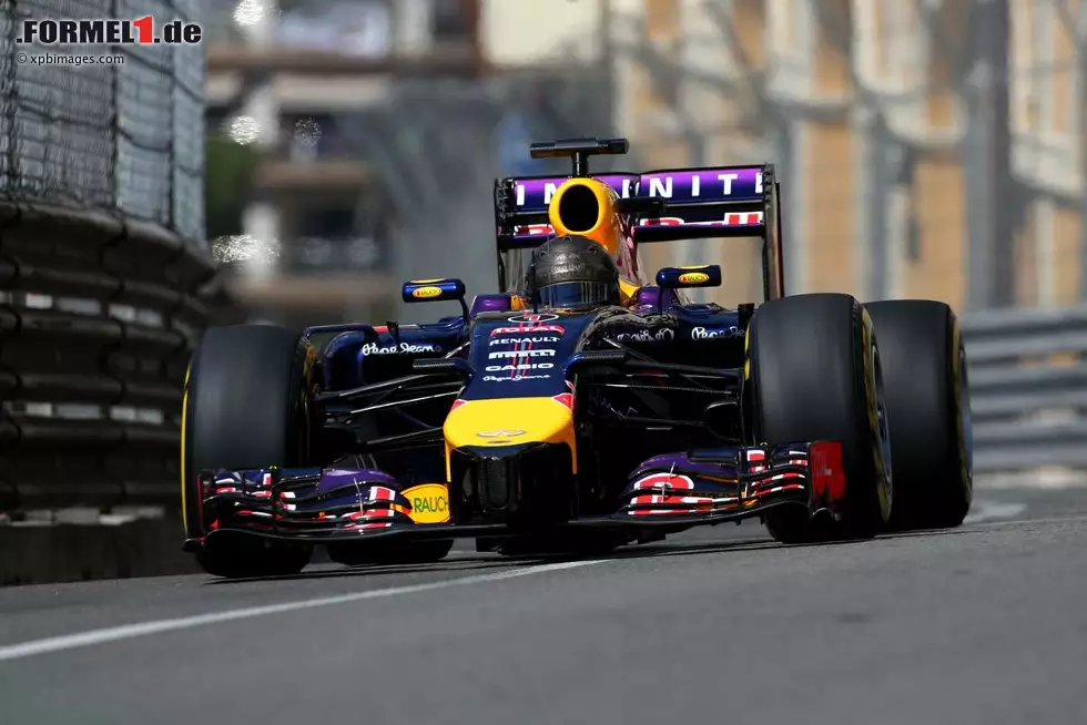 Foto zur News: Sebastian Vettel (Red Bull)