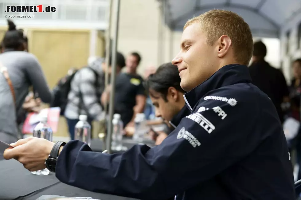 Foto zur News: Valtteri Bottas (Williams)