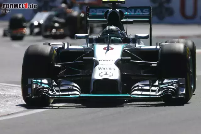 Foto zur News: Nico Rosberg wird sich im Rennen strecken müssen, denn Lewis Hamilton dürfte auf dem Circuit Gilles Villeneuve wie jedes Jahr im Rennen besonders stark sein.