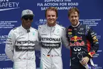 Foto zur News: Nico Rosberg (Mercedes) auf Pole-Position in Montreal, dahinter startern Lewis Hamilton (Mercedes) und Sebastian Vettel (Red Bull)