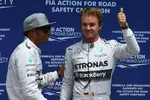 Foto zur News: Nico Rosberg (Mercedes) und Lewis Hamilton (Mercedes)