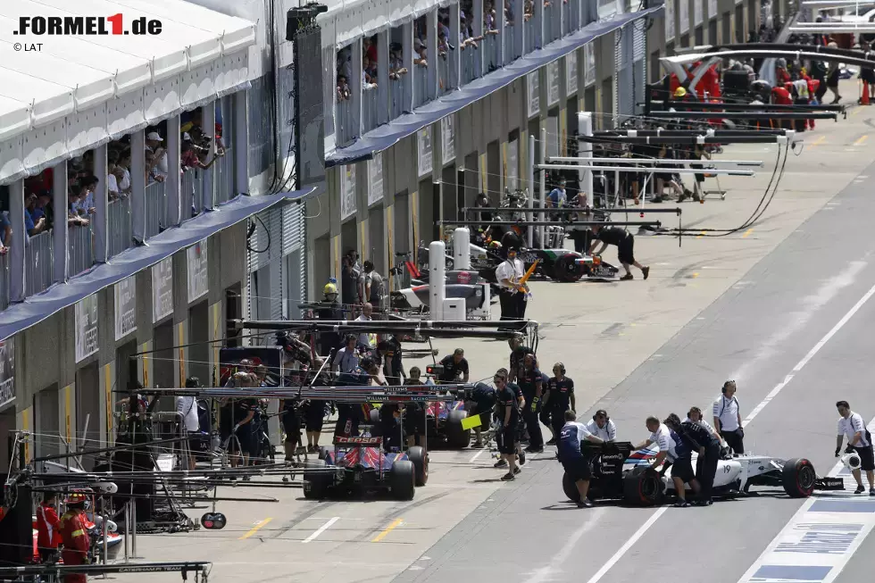 Foto zur News: Jean-Eric Vergne (Toro Rosso) und Felipe Massa (Williams)