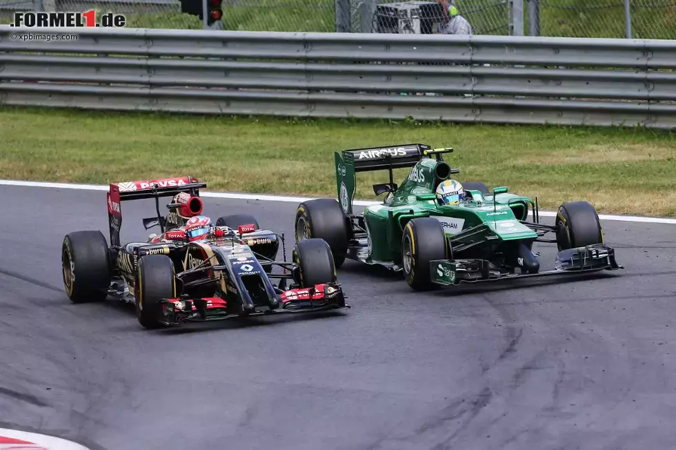 Foto zur News: Romain Grosjean (Lotus) und Marcus Ericsson (Caterham)