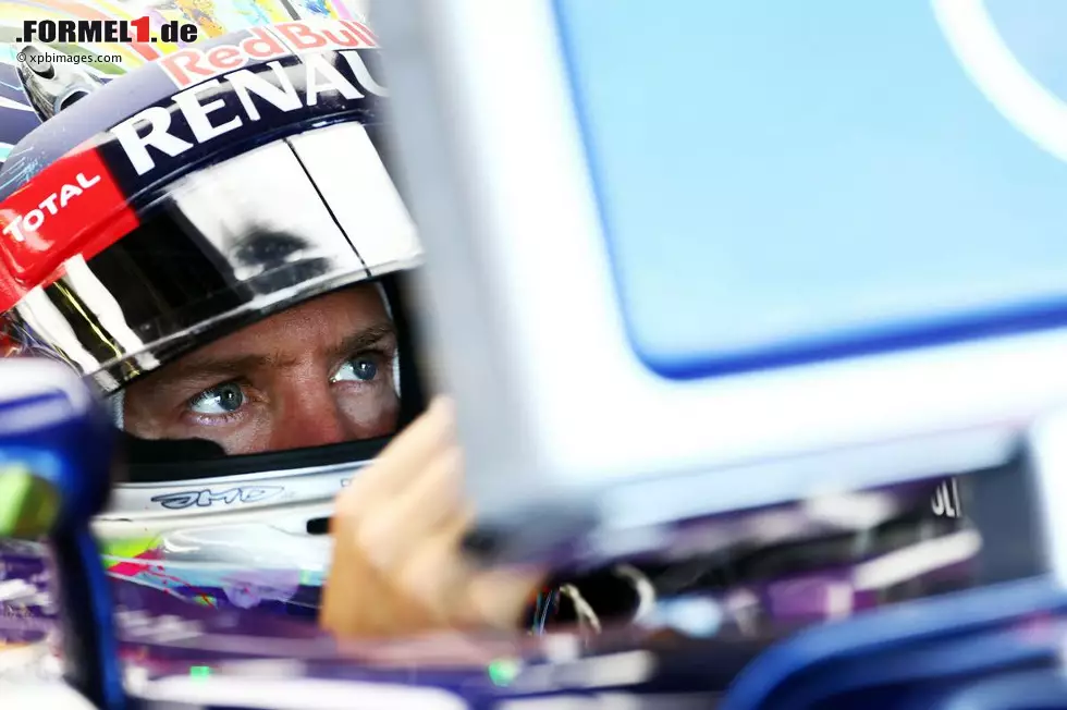 Foto zur News: Sebastian Vettel (Red Bull)