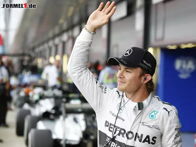 Foto zur News: Nach 28 Runden musste Rosberg seinen Mercedes mit Getriebeproblemen abstellen. Dennoch kommt er als WM-Leader nach Hockenheim.