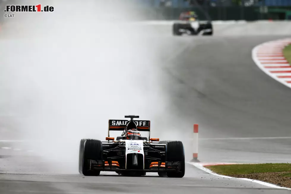 Foto zur News: Nico Hülkenberg (Force India) und Esteban Gutierrez (Sauber)