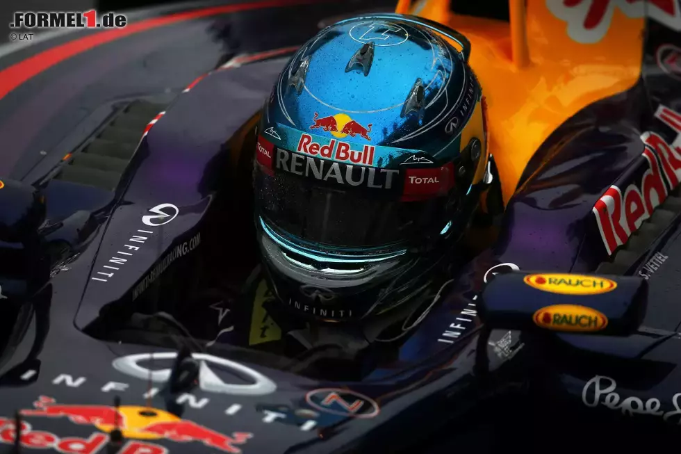 Foto zur News: Sebastian Vettel (Red Bull)