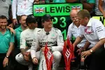 Foto zur News: Nico Rosberg (Mercedes) und Lewis Hamilton (Mercedes)