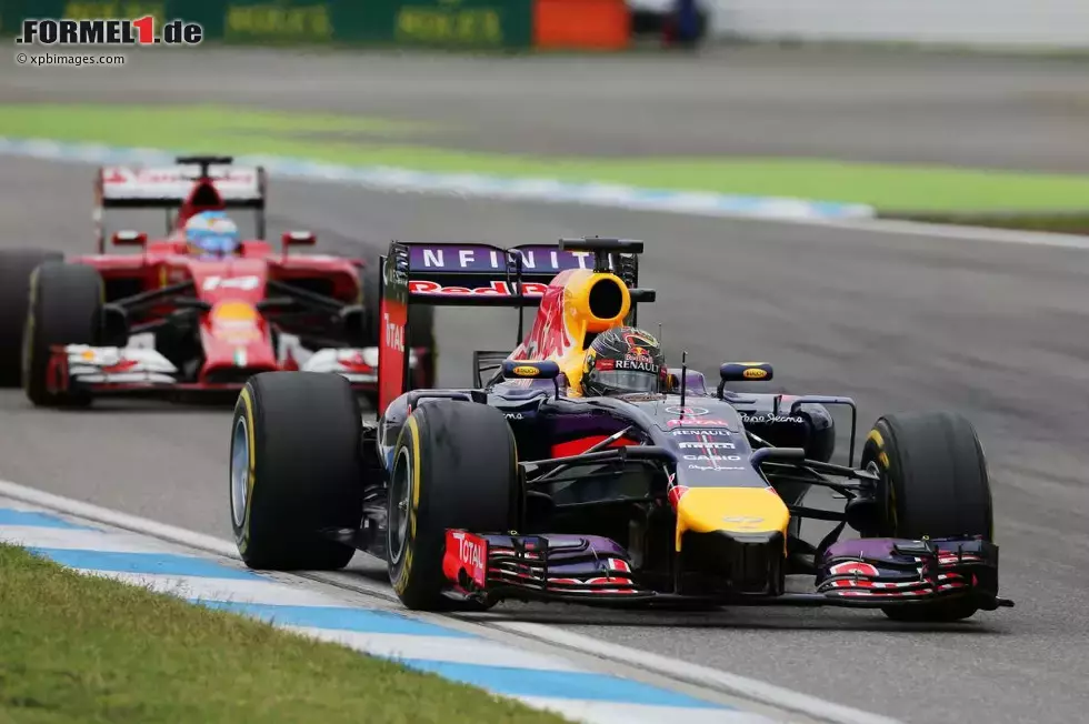 Foto zur News: Sebastian Vettel (Red Bull)