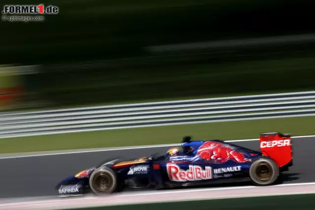 Foto zur News: Jean-Eric Vergne platzierte sich mit seinem Toro Rosso als Achter (+2,005) Sekunden ebenfalls unter den besten Zehn.