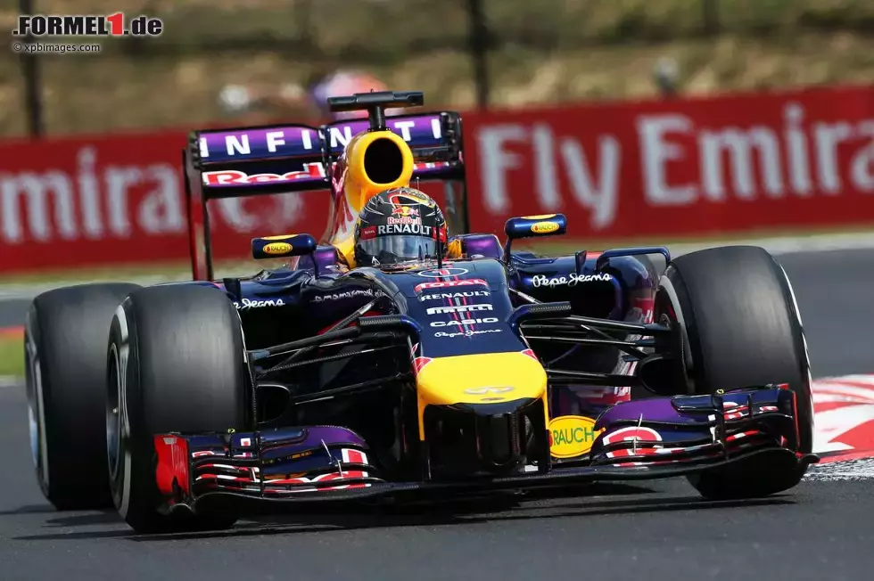 Foto zur News: Sebastian Vettel (Red Bull)